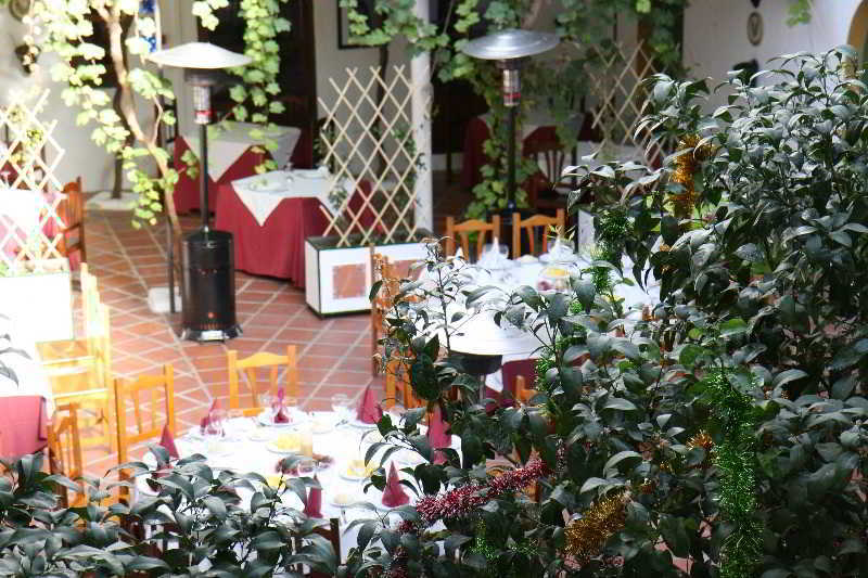 Hotel Caserio De Iznajar
